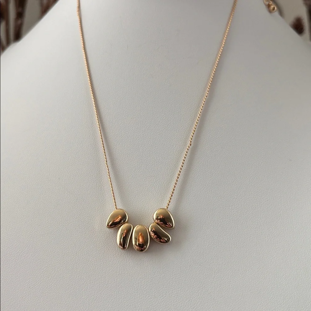 Carol D Studio Goldtone chain, 5 puff petal charms,dainty